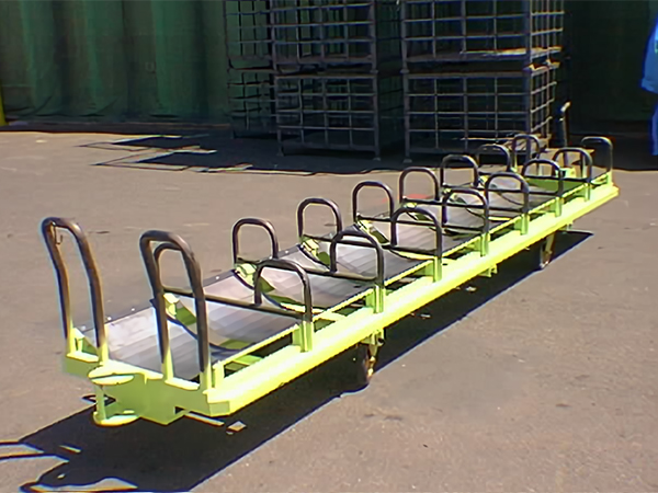 8本積み生タイヤ台車
