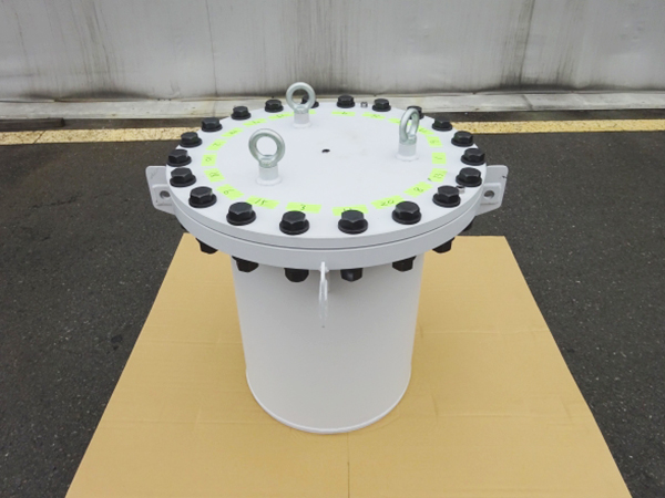RI輸送容器